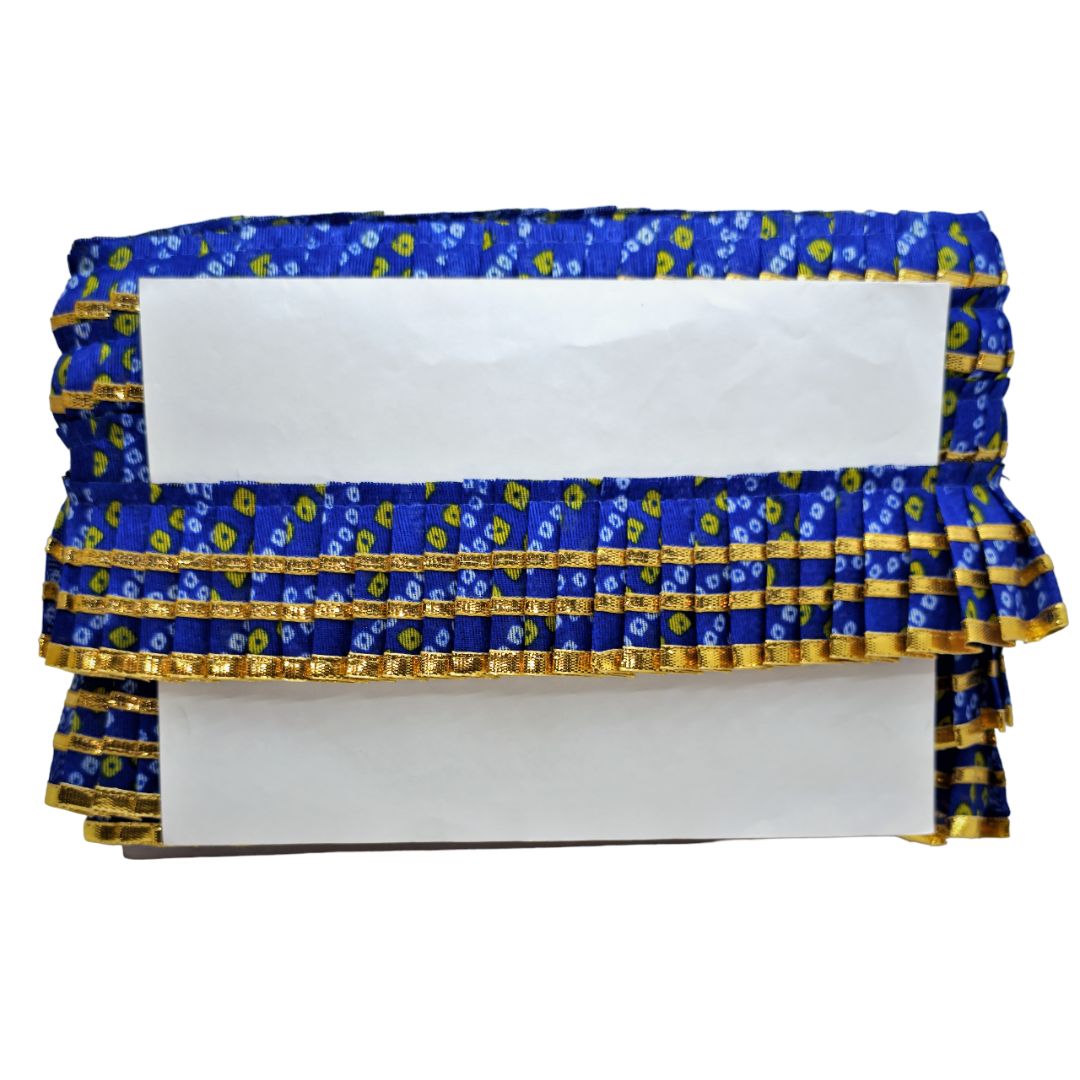 Decorative cornice with blue and gold pattern on a white background
